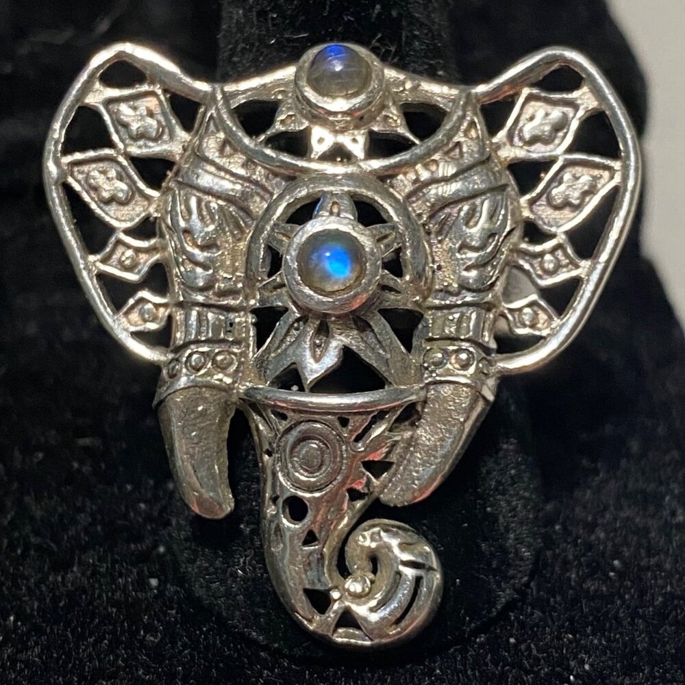 Sterling Silver Elephant Ring With Labradorite Stones Size 8